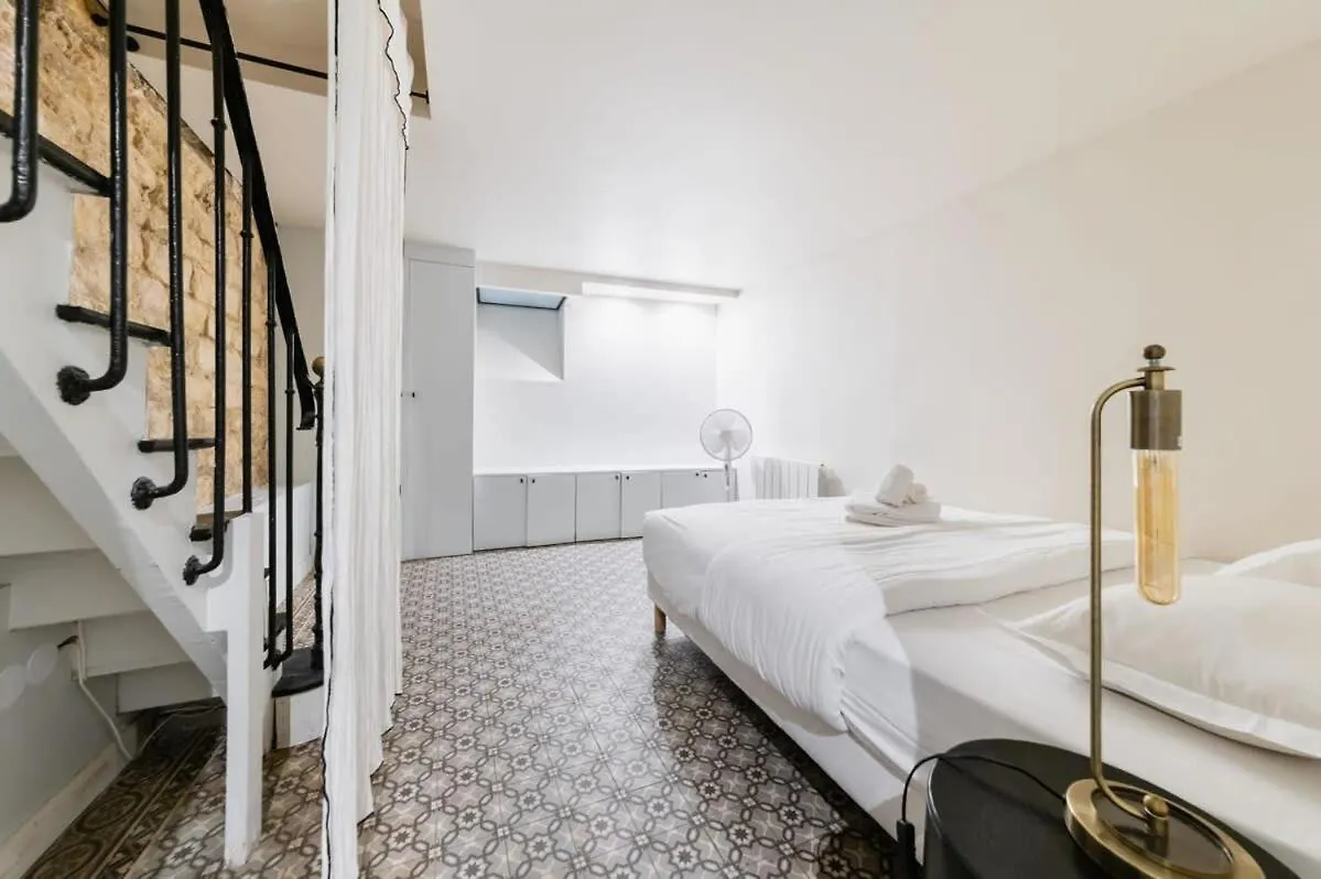 Appartement Zzz La Bruyere Paris 9
