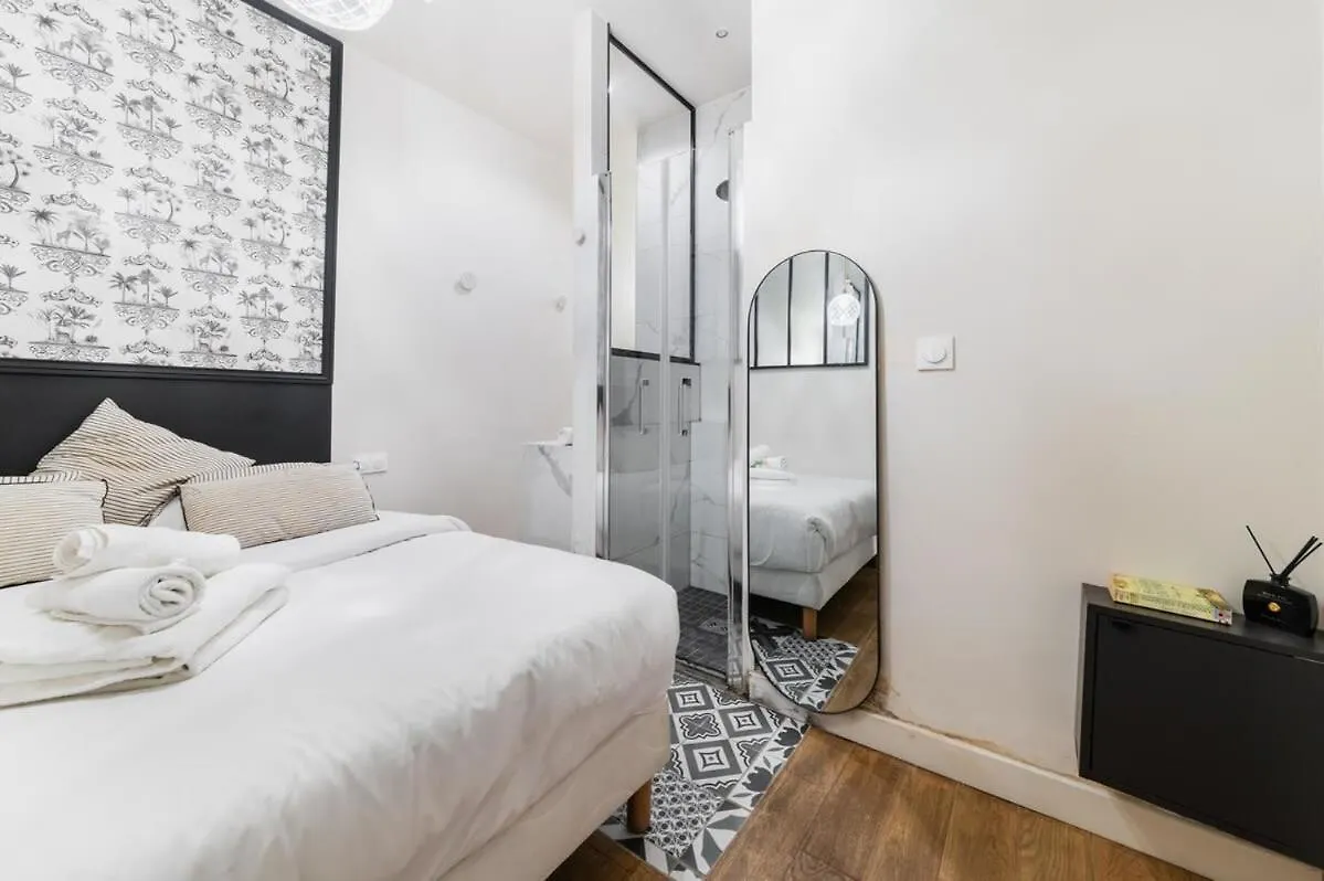 Zzz La Bruyere Paris 9 Apartment France